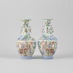 1231 9102 VASES